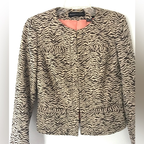 SALE! Dana Buchman jacket - Picture 1 of 9